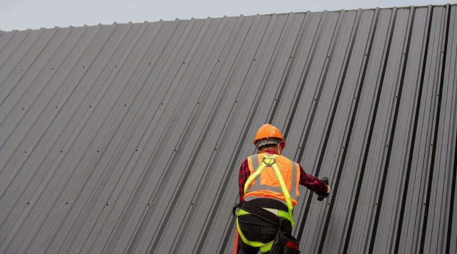 Expert Emergency Roof Repairs services in Mapleville, RI